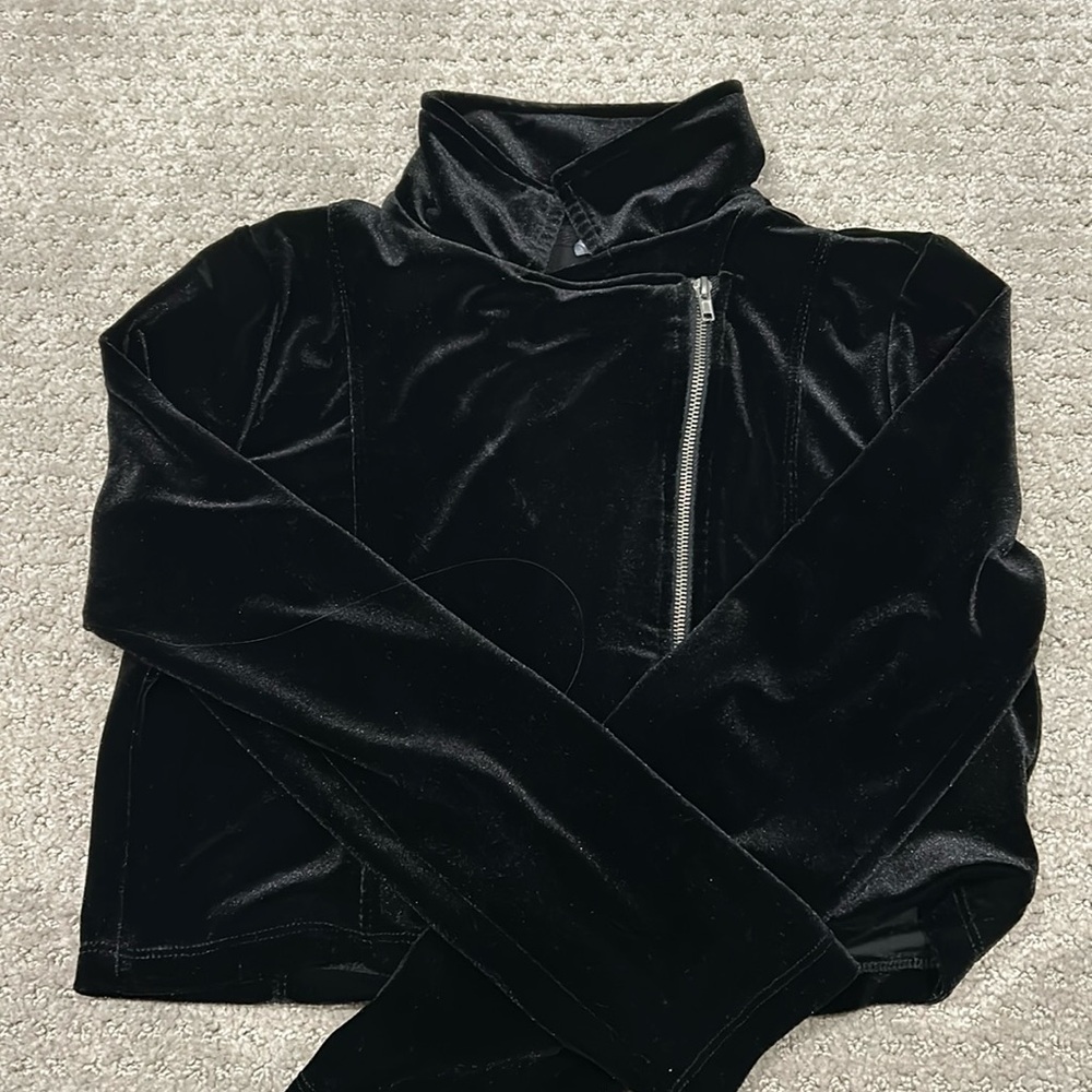 Zip-up Sweater